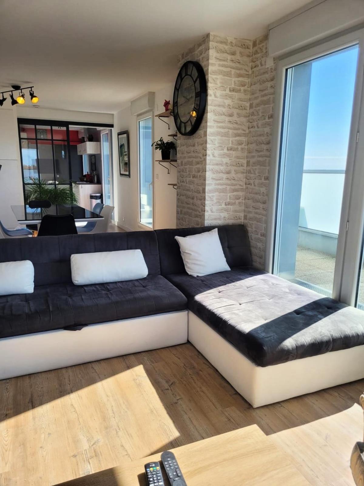 Le Nid : Rooftop Moderne Surplombant La Ville 南特 外观 照片